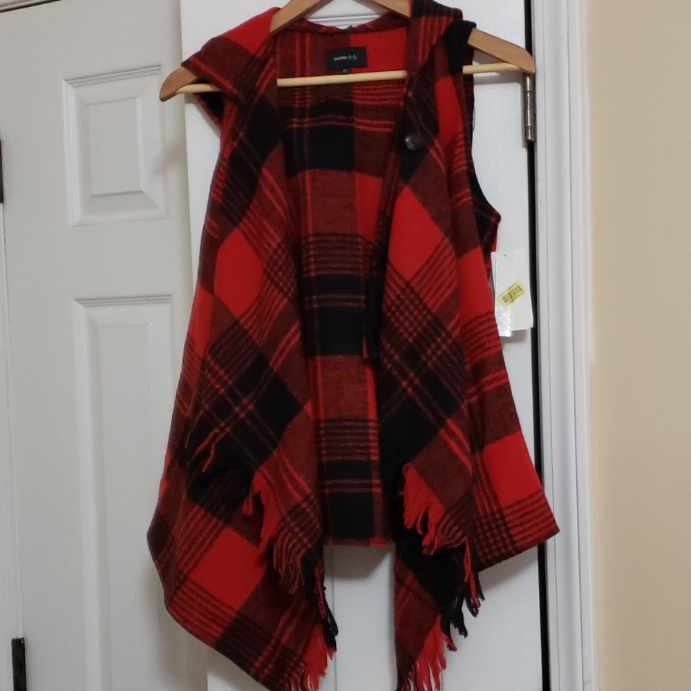 Hooded throw